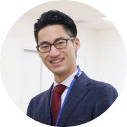 教室長　大岡 久真